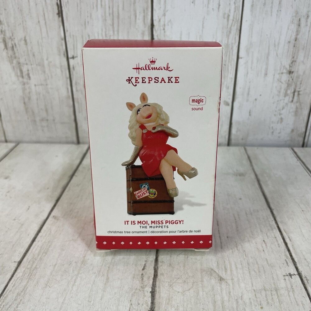 Hallmark: It Is Moi, Miss Piggy! The Muppets 2015 Keepsake Ornament